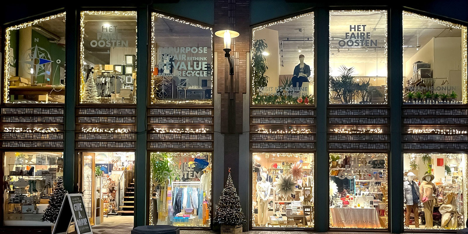 CHRISTMAS SHOPPING ONLINE