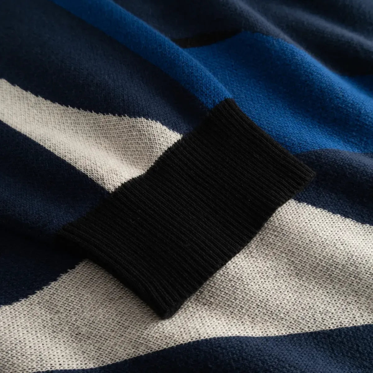 Dedicated Sweater Mora Wavy Stripe