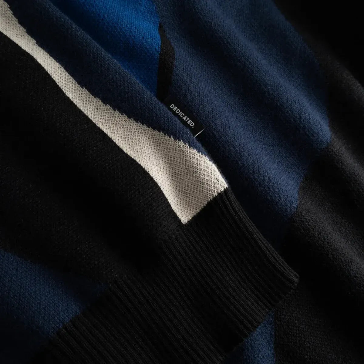 Dedicated Sweater Mora Wavy Stripe