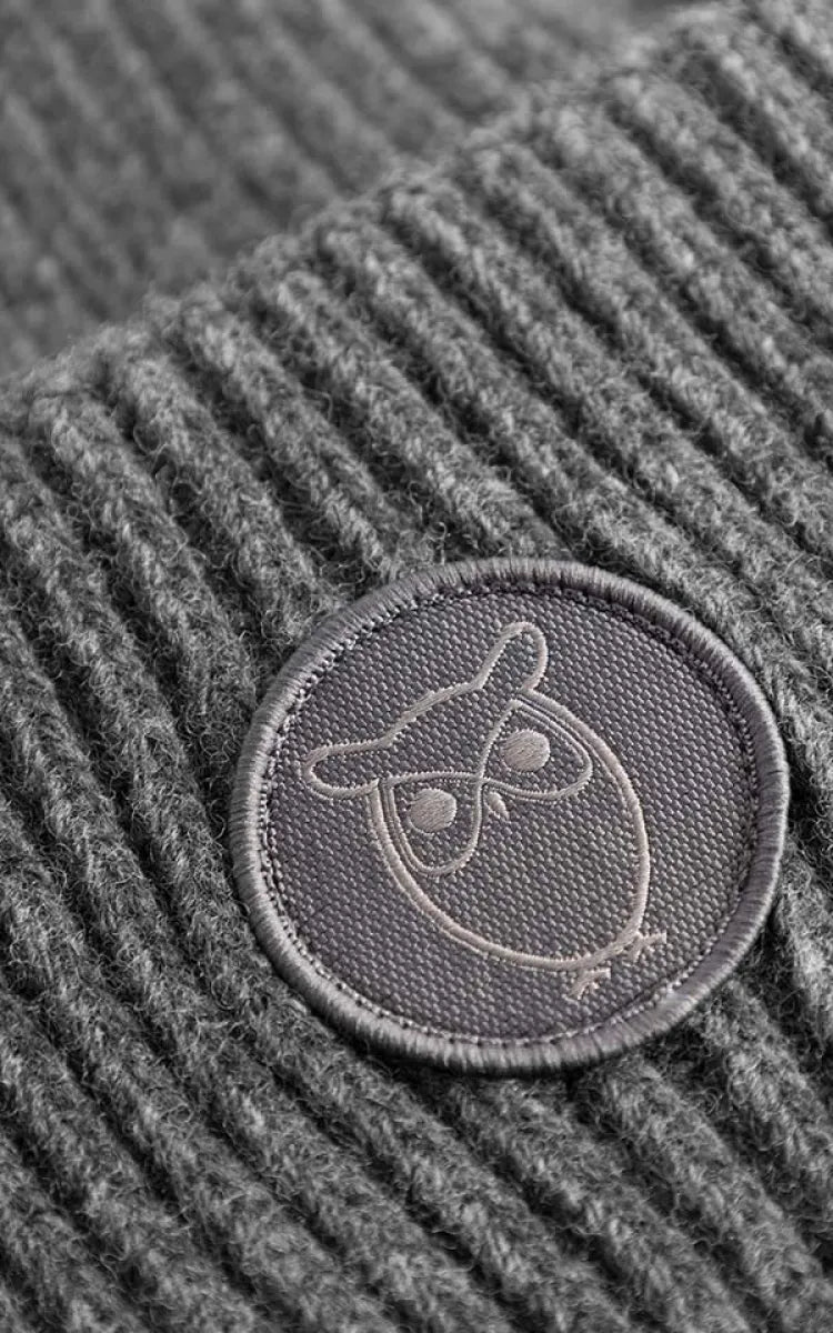 KnowledgeCotton Apparel Wool badge beanie