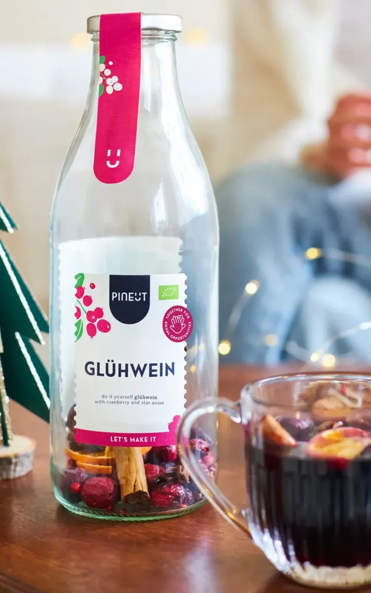 Pineut DIY Carafe Glühwein
