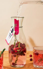 Pineut DIY Carafe Watertwist - Cranberry, Cherry & Rosemary