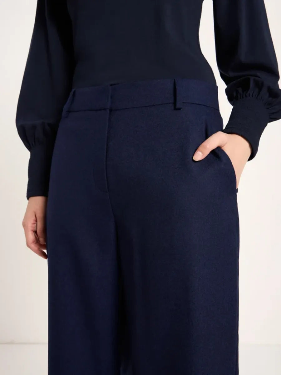 Lanius Trousers Short