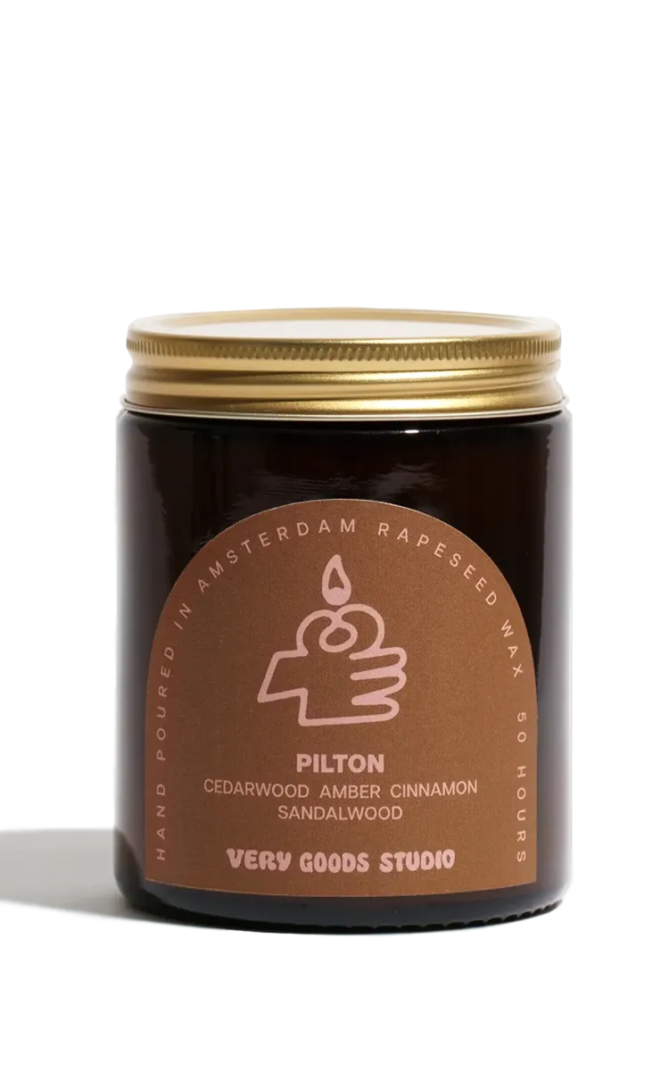 Very Goods Studio Candle Pilton