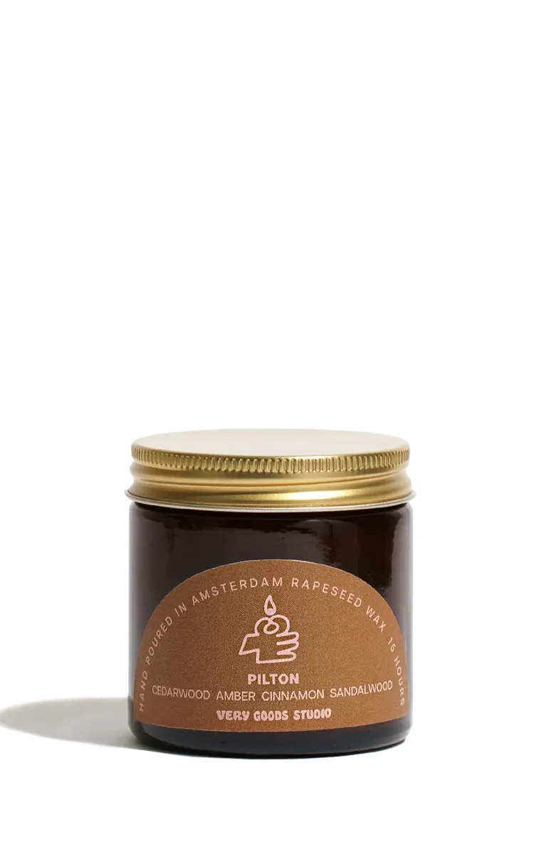 Very Goods Studio Candle Pilton