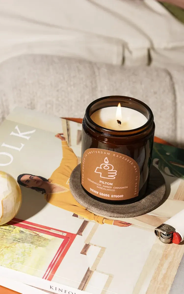 Very Goods Studio Candle Pilton