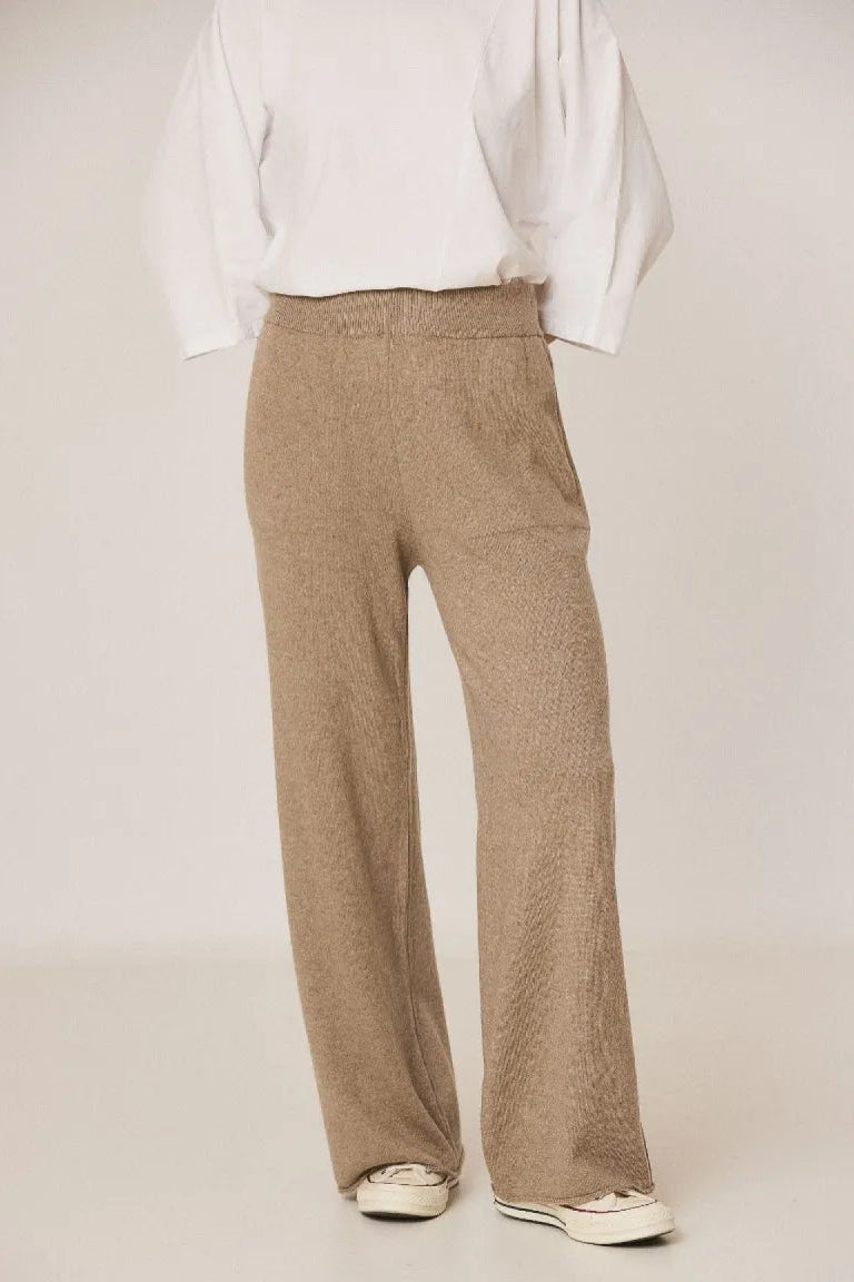 Indi & Cold Crop pants with cashmere