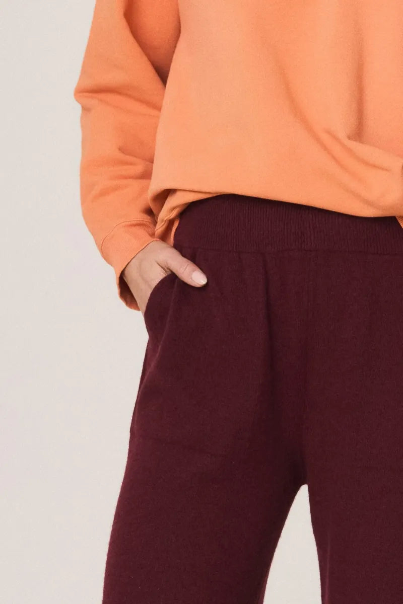Indi & Cold Crop pants with cashmere