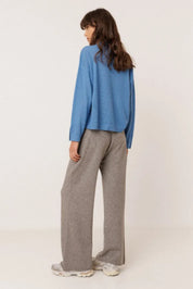 Indi & Cold Crop pants with cashmere