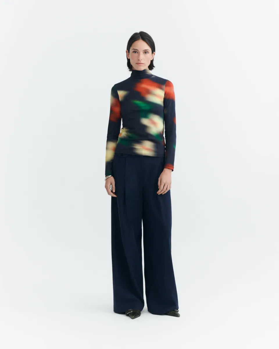 Thinking MU Top Bloom Ellen