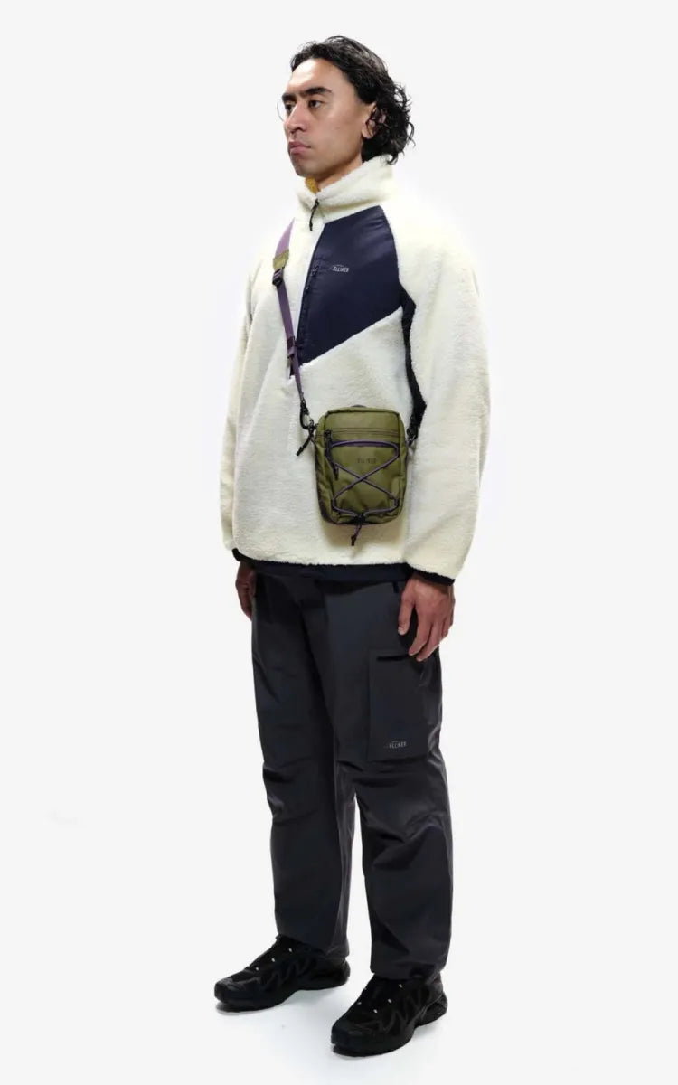 Elliker Bag Kep Crossbody