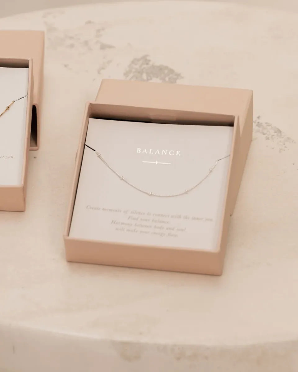 Riverstones Necklace Balance