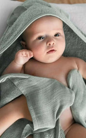 Nifty Bathcape 2- in-1