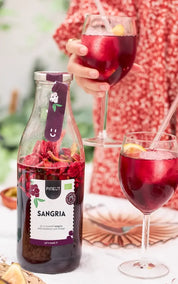 Pineut DIY Carafe Sangria Red