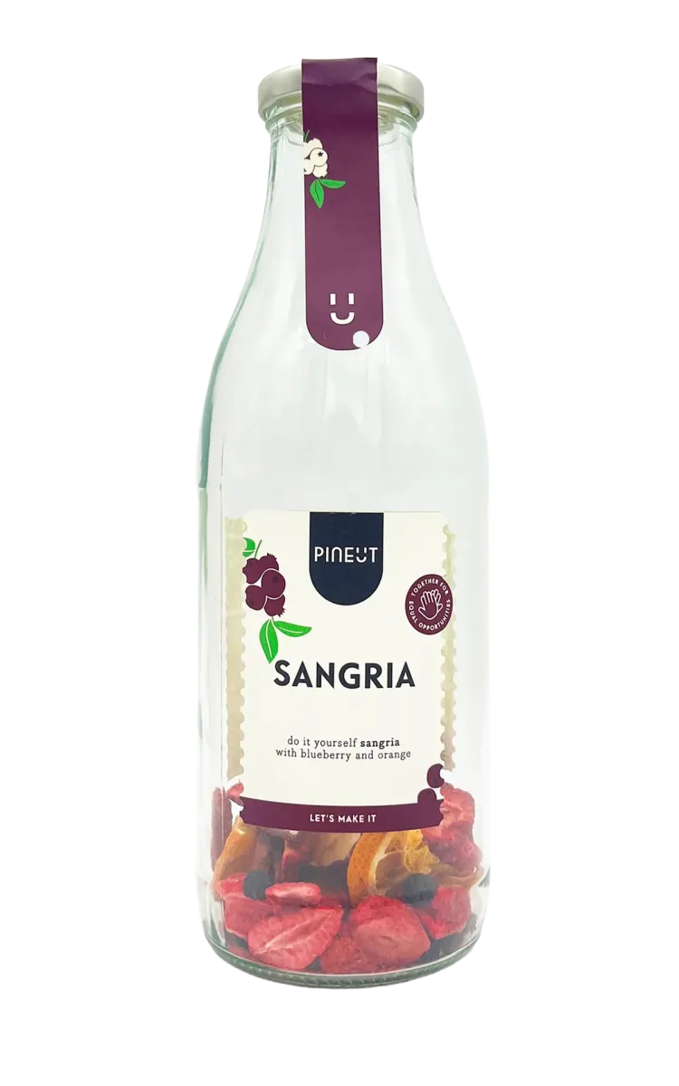 Pineut DIY Carafe Sangria Red
