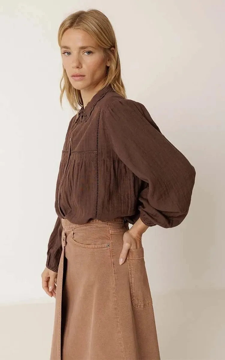 indi & cold Blouse Crochet Neck