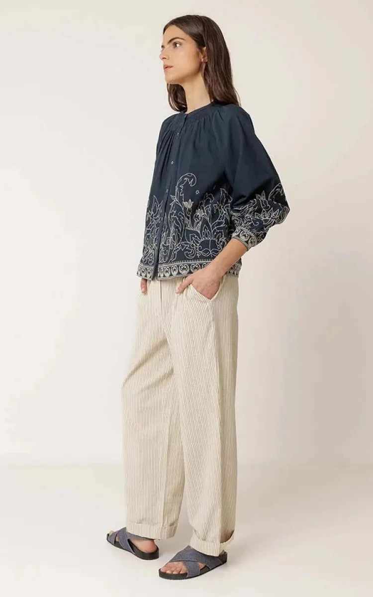 indi & cold Blouse Floral Hem
