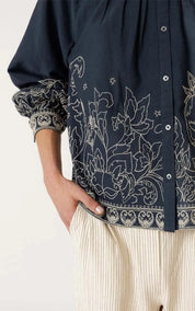 indi & cold Blouse Floral Hem