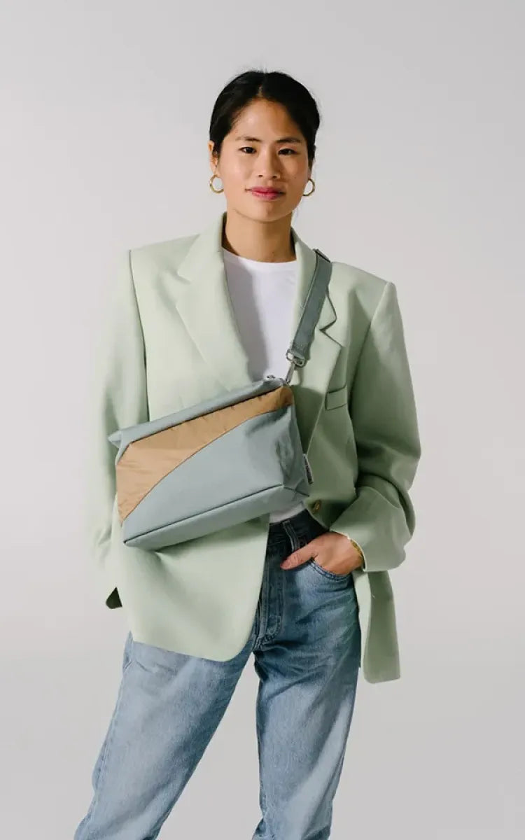 Susan Bijl The New Bum Bag
