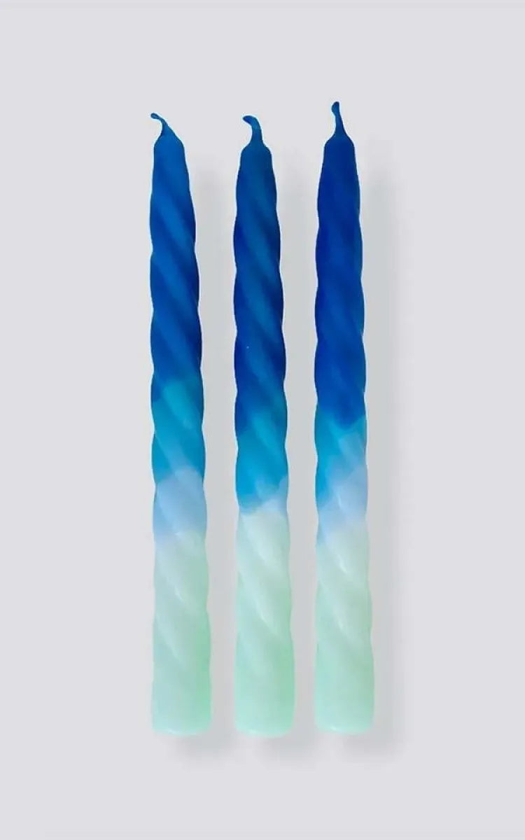 Pink Stories Candle Dip Dye Twisted