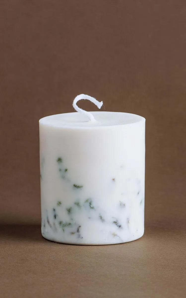 The MUNIO Candle Pillar - Moss