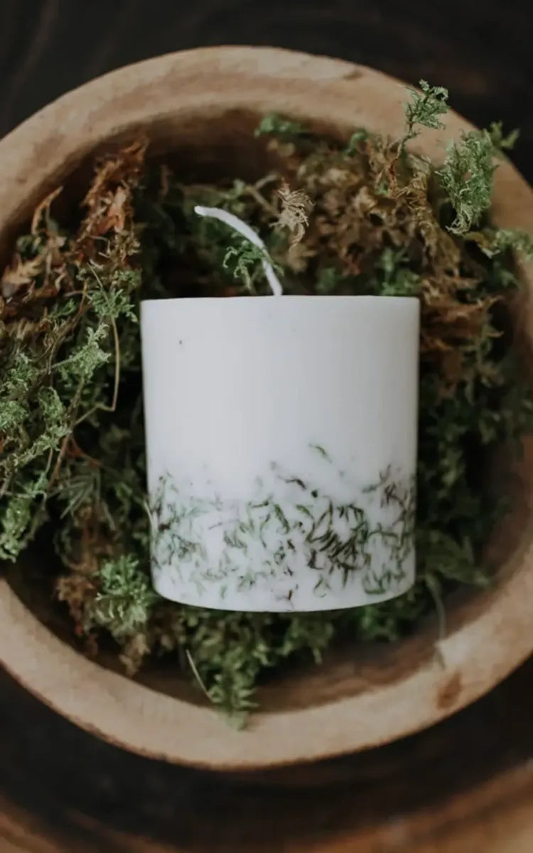 The MUNIO Candle Pillar - Moss