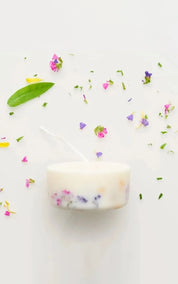 The MUNIO Candle Pillar Wild Flowers Mini