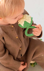 Oli & Carol Cauliflower Rattle Toy