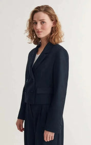 Basic Apparel Jacket Radi Short