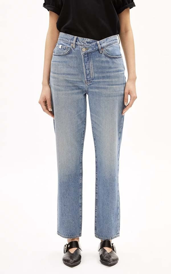 Jeans Aaikala Detail