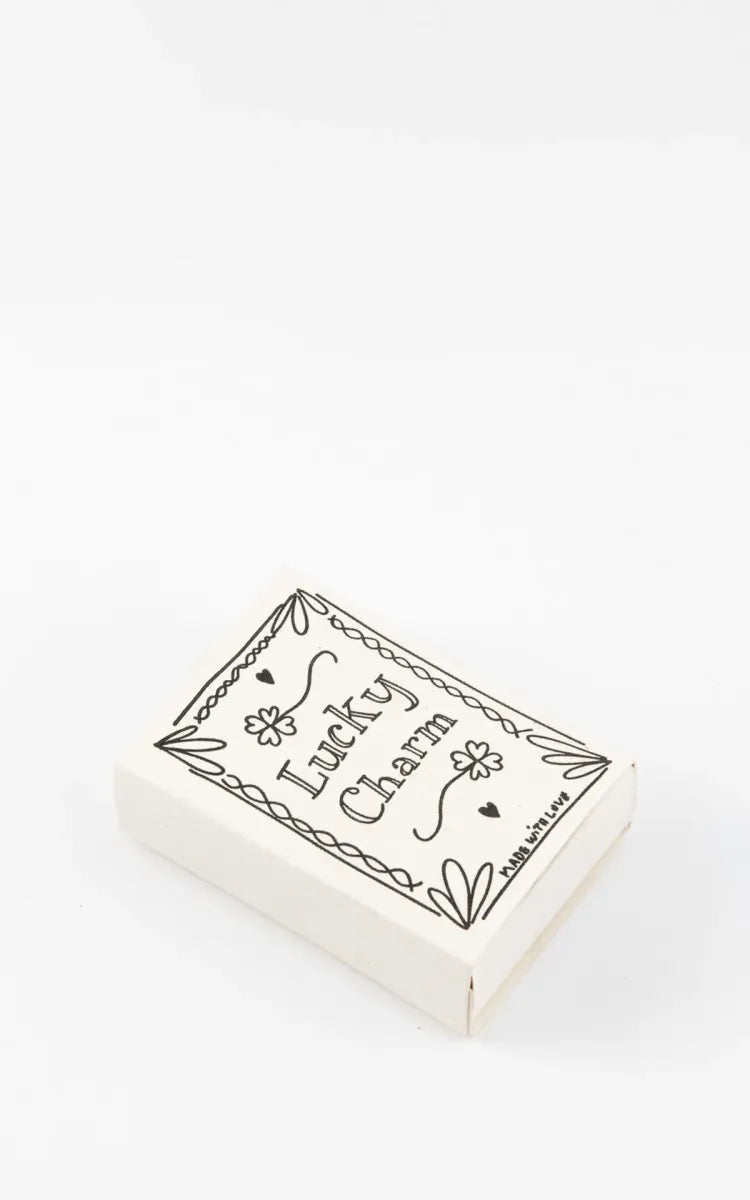 Studio-Flash Lucky Charm