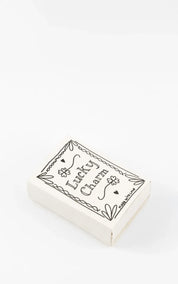 Studio-Flash Lucky Charm