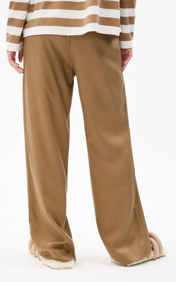 Pants Kalenaa