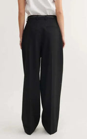 Basic Apparel Pants Marjo