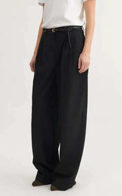 Basic Apparel Pants Marjo