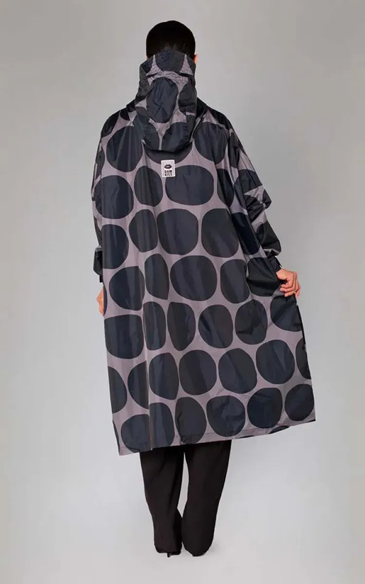 Rainkiss Poncho Black Polka