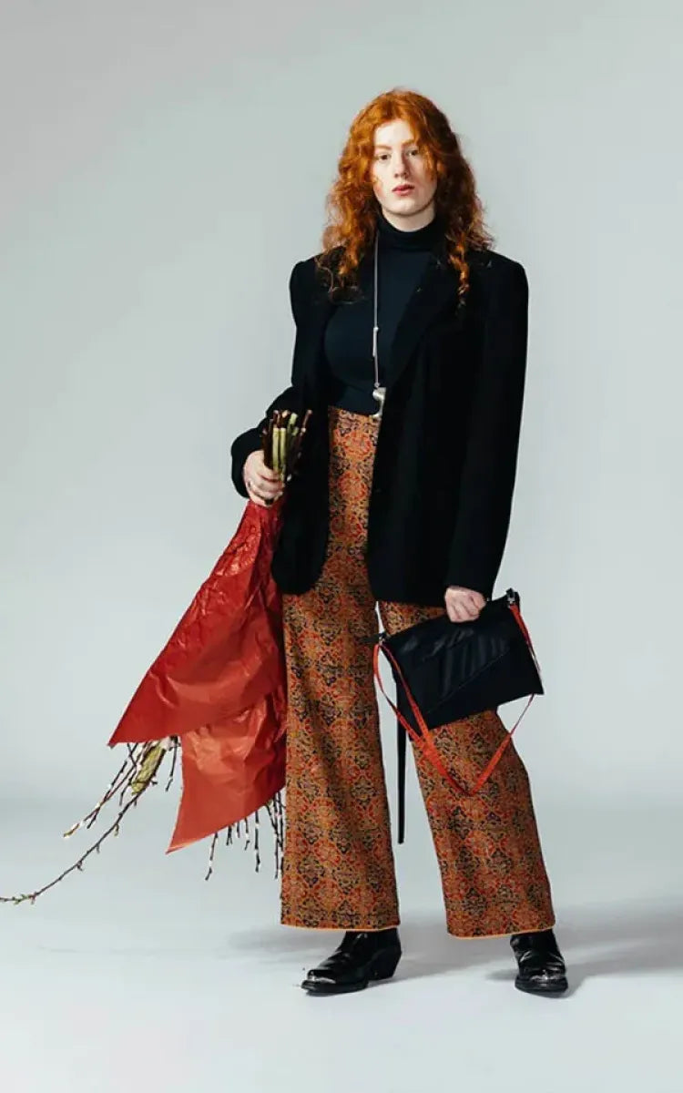 Susan Bijl The New Pouch Mono