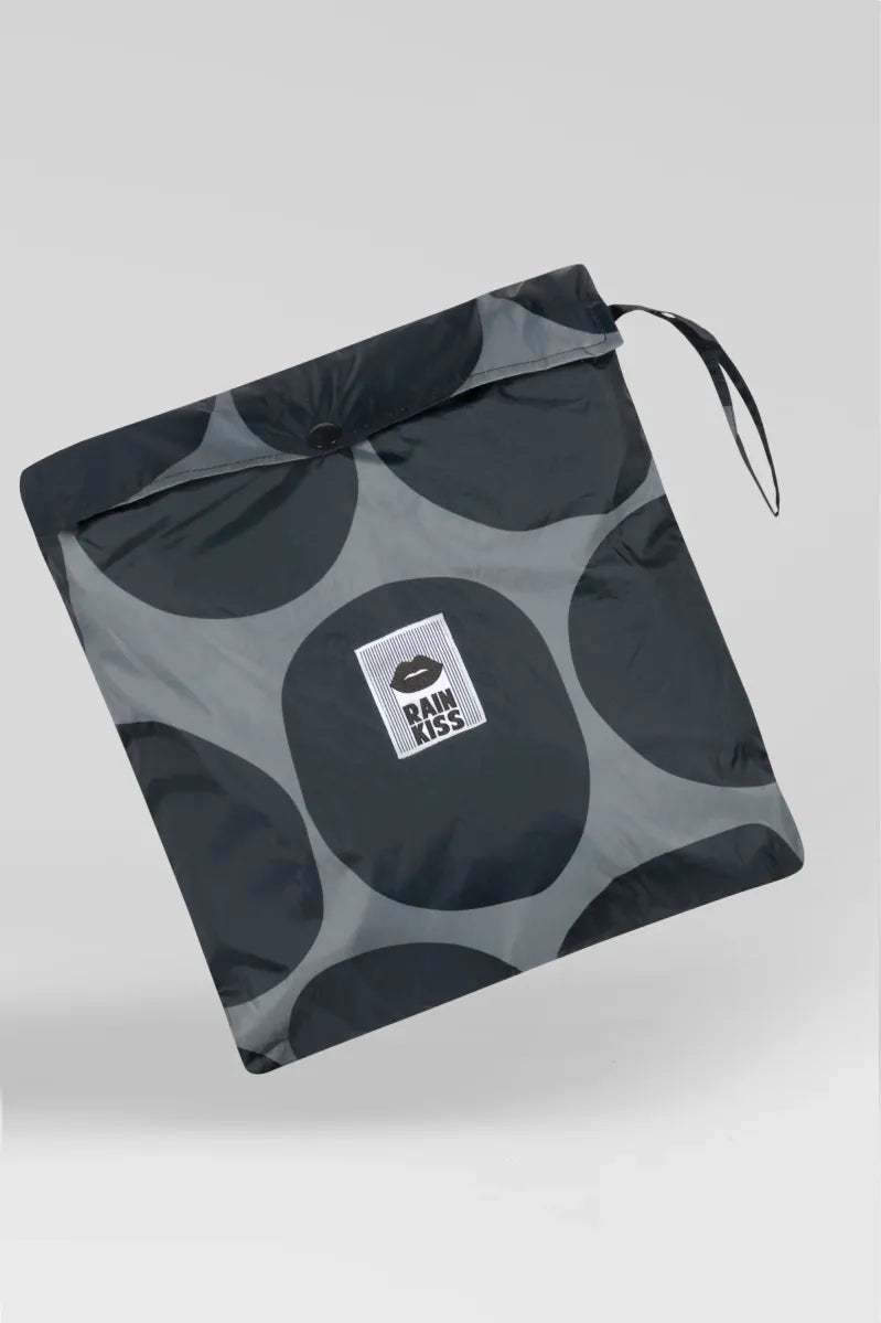 Rainkiss Poncho Black Polka