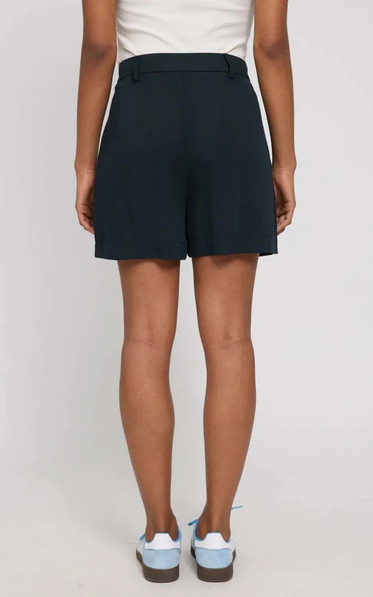 Mazine Shorts Pleated
