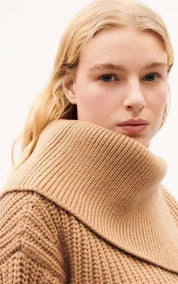 Thinking MU Sweater Knitted Sua