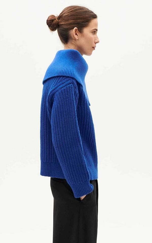 Sweater Knitted Sua