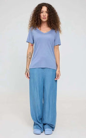 T-shirt Basic V-neck