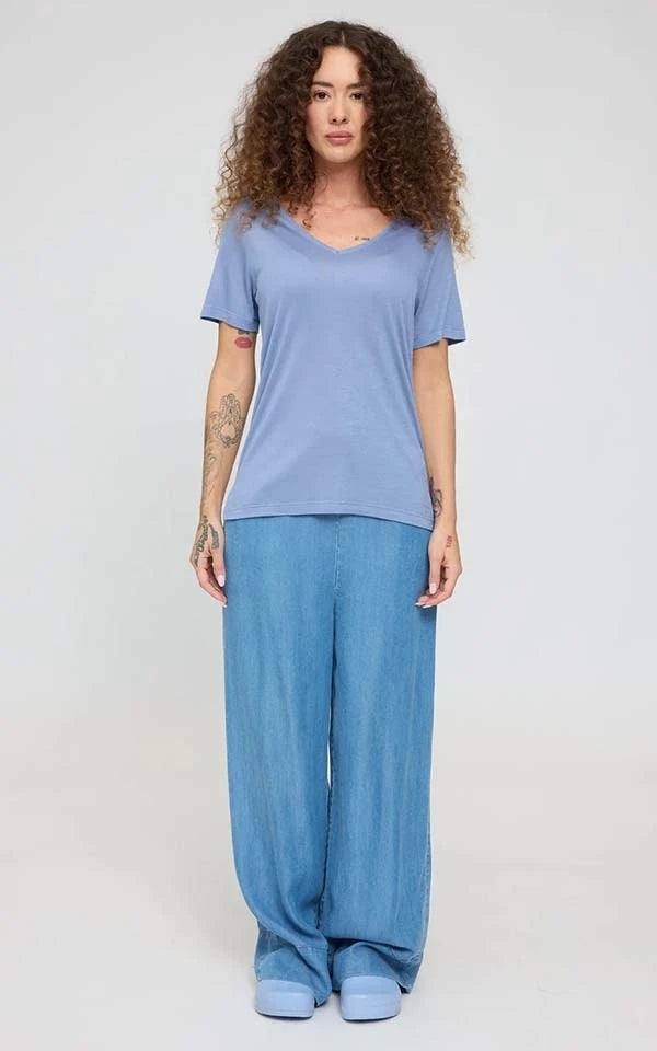 T-shirt Basic V-neck