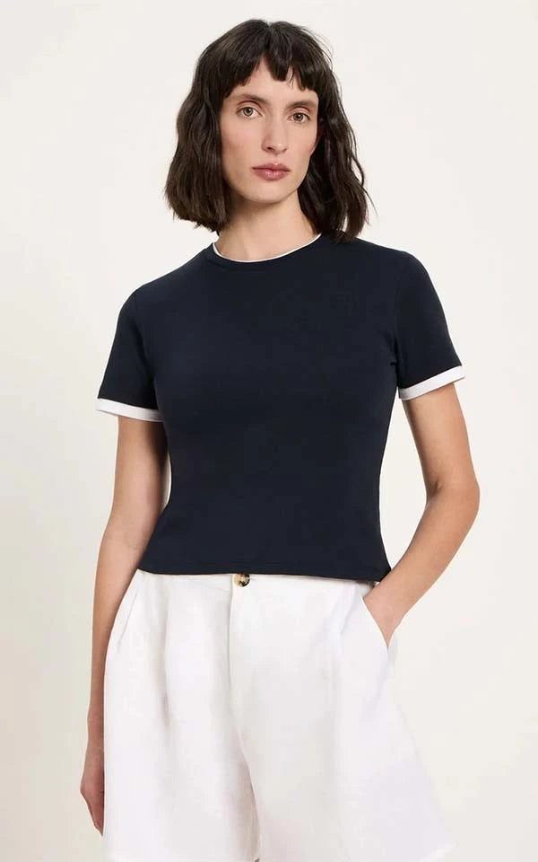 T-shirt With Contrast Sleeve