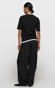Tee Double Layer V-neck