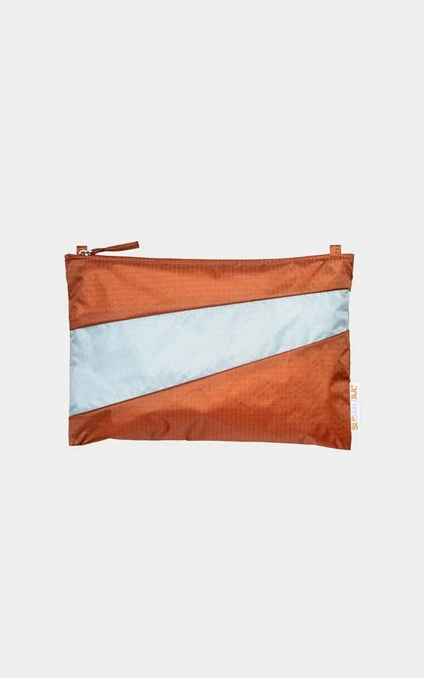 The New Pouch M