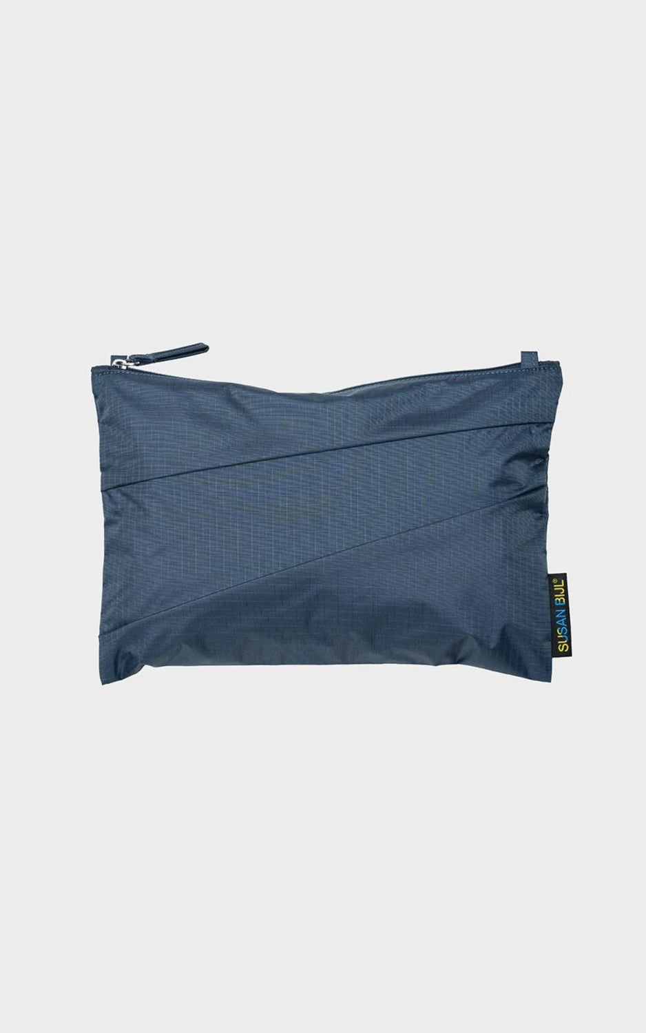 The New Pouch Mono