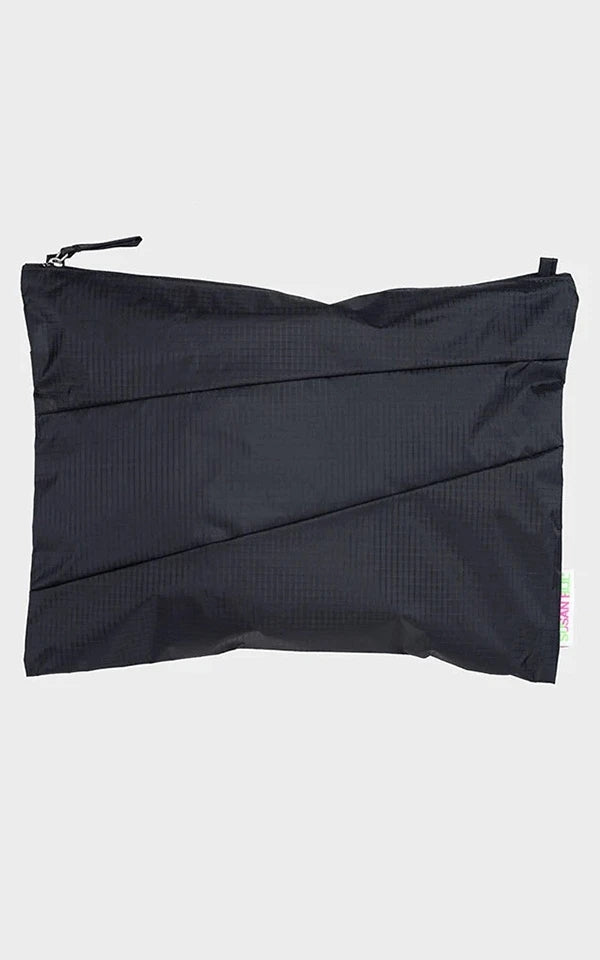 The New Pouch Mono