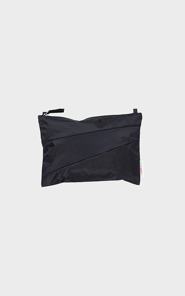 The New Pouch Mono
