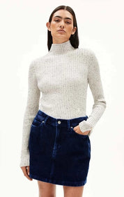 Top Alaania Tweed